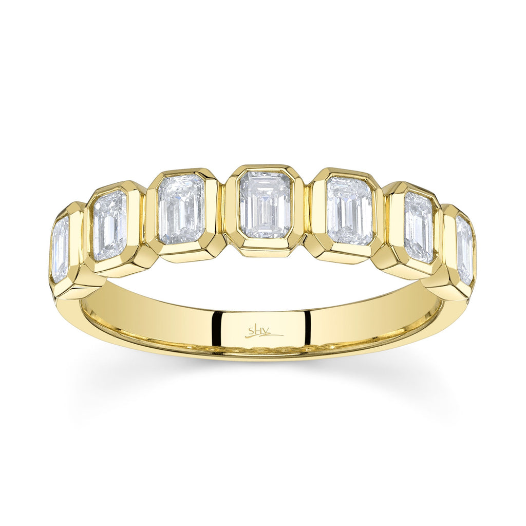 1.05CT 14K Y/G DIAMOND EMERALD BEZEL BAND