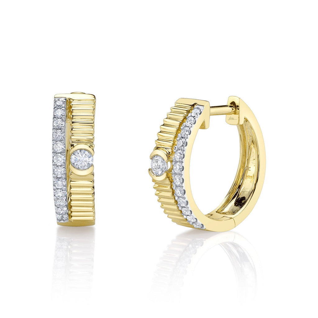 0.25CT 14K Y/G DIAMOND RIBBED HUGGIE EARRING
