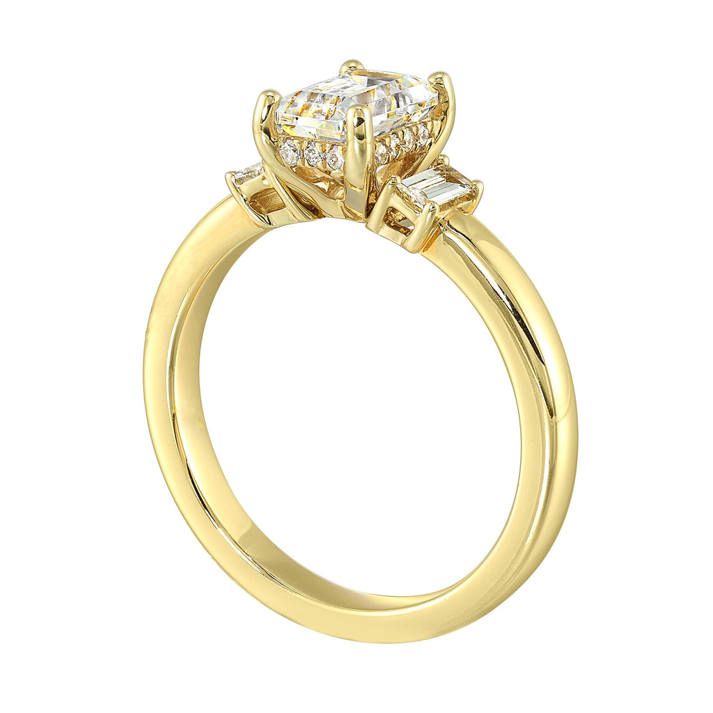 14Kt Yellow Semi Mount 1/5Ctw For 1 1/2Ctw Emerald Cut Center
