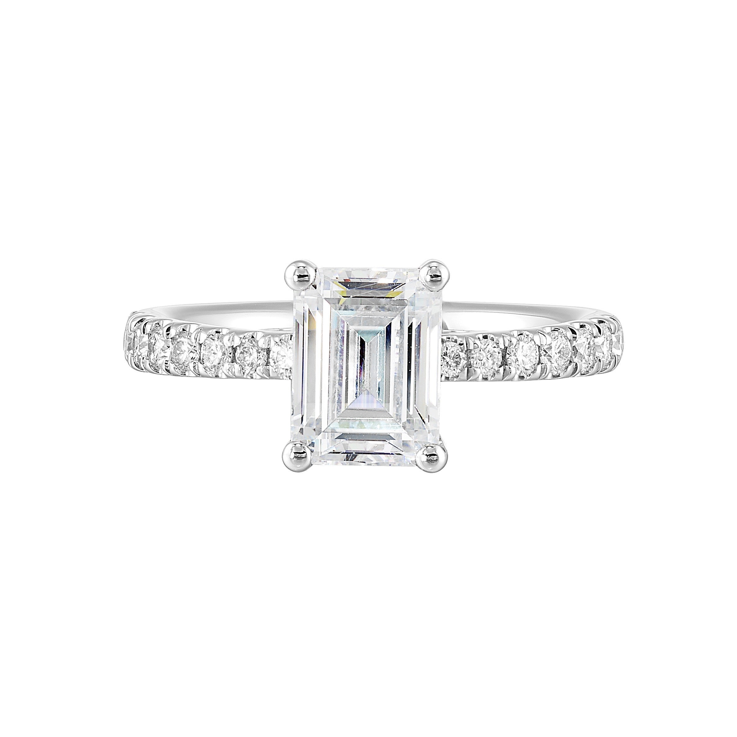 14Kt White Semi Mount 1/4Ctw For 1 1/2Ctw Emerald Cut Center