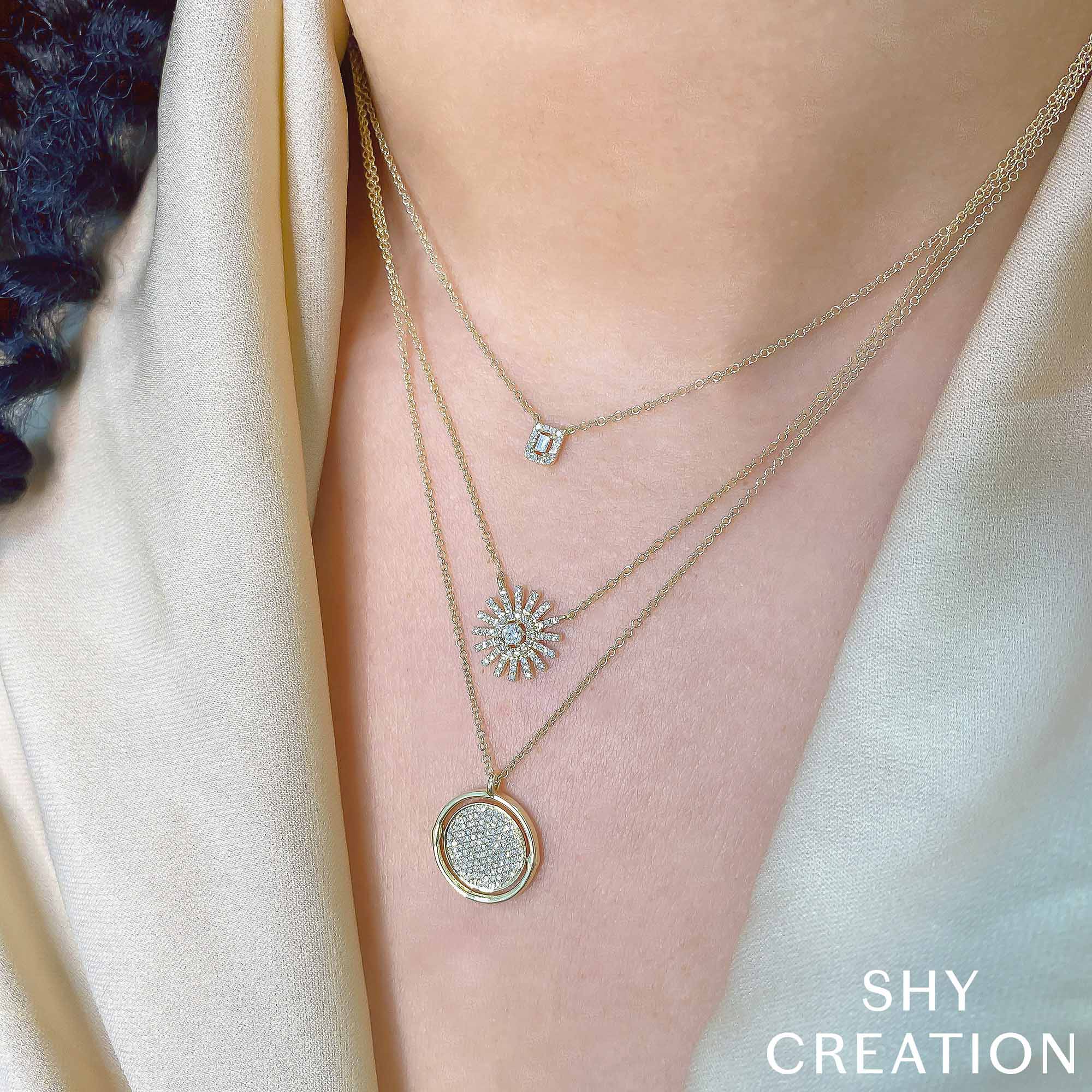 0.05CT 14K W/G DIAMOND BAGUETTE NECKLACE