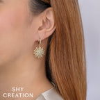 1.10CT 14K Y/G DIAMOND FLOWER MATTE EARRING