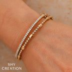 0.30CT 14K Y/G DIAMOND BEZEL GEO CUT BANGLE